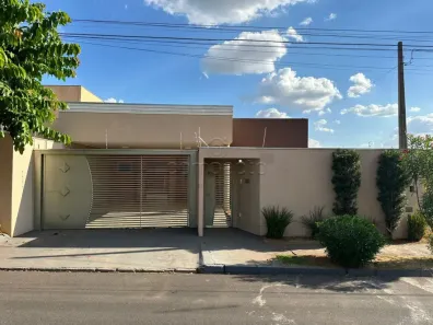 Casa com 3 Quartos à venda, 360m² no Jardim Schmitt, São José do Rio Preto