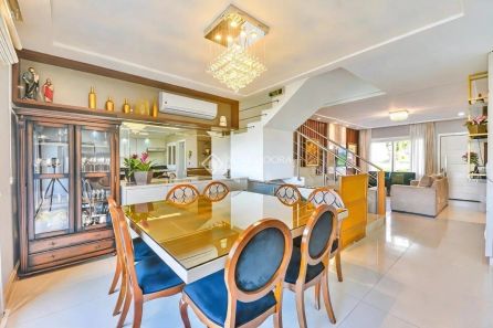 Casa de Condomínio com 5 Quartos à venda, 430m² no Vila Nova, Porto Alegre