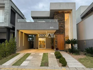 Casa de Condomínio com 4 Quartos à venda, 200m² no Centro, Gravataí