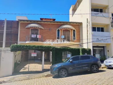 Sobrado com 4 Quartos à venda, 300m² no Vila Clayton, Valinhos