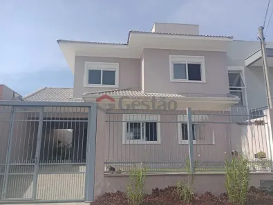 Sobrado com 3 Quartos à venda, 200m² no Igara, Canoas
