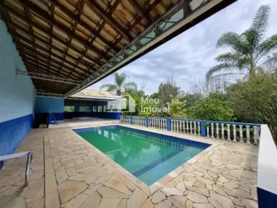 Fazenda/Sítio com 3 Quartos para alugar, 600m² no Guamirim, Caçapava