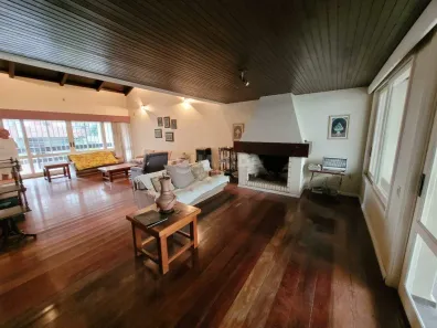 Casa com 4 Quartos para alugar, 433m² no Petrópolis, Porto Alegre