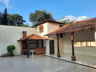 Casa com 3 Quartos à venda, 220m² no Jardim Marajoara, São Paulo