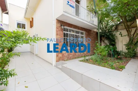 Sobrado com 4 Quartos à venda, 213m² no Vila Cruzeiro, São Paulo
