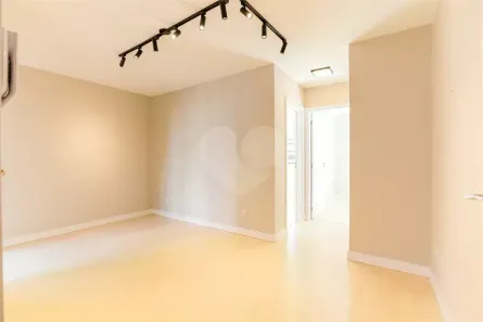 Apartamento com 2 Quartos à venda, 55m² no Bom Fim, Porto Alegre