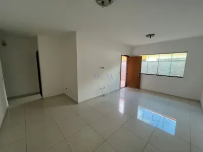Casa com 3 Quartos para alugar, 98m² no Santa Amélia, Belo Horizonte