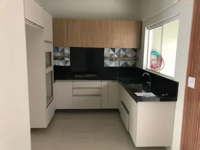 Sobrado com 2 Quartos para alugar, 83m² no Chácaras São José, São José dos Campos