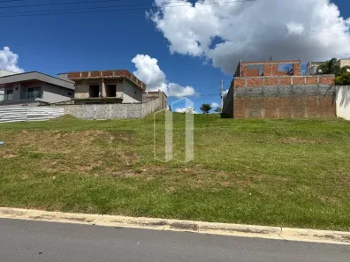 Lote/Terreno à venda, 300m² no Jardins Barcelona, Senador Canedo