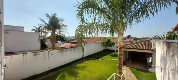Casa com 5 Quartos à venda, 299m² no Cidade Jardim, Uberlândia
