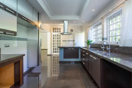 Casa de Condomínio com 4 Quartos à venda, 478m² no Pousada dos Bandeirantes, Carapicuíba