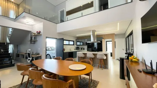 Casa com 3 Quartos para alugar, 271m² no Residencial Central Parque, Salto