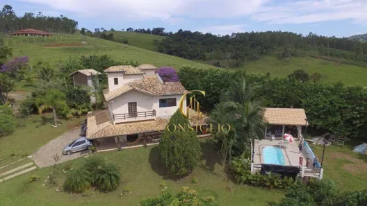 Fazenda/Sítio com 3 Quartos à venda, 400m² no Espírito Santo, Paraibuna
