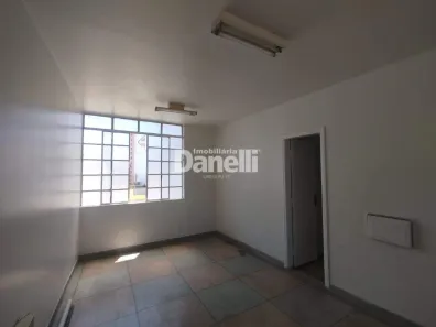 Sala Comercial para alugar, 28m² no Centro, Taubaté