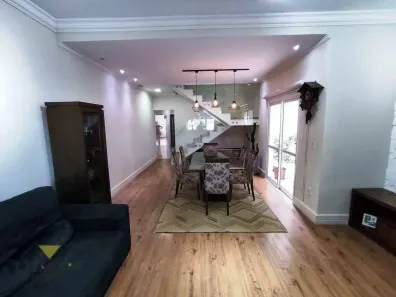 Casa com 3 Quartos à venda, 210m² no Residencial Colinas, Mogi das Cruzes