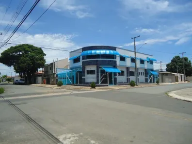 Ponto Comercial para alugar, 404m² no Jardim Everest, Hortolândia