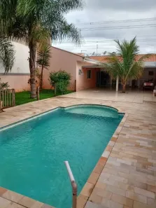 Casa com 2 Quartos à venda, 160m² no Parque Universitário, Americana
