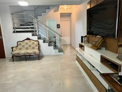 Casa de Condomínio com 3 Quartos à venda, 230m² no Jardim Londrina, São Paulo