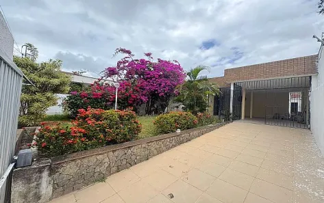 Casa com 3 Quartos à venda, 250m² no Nova Descoberta, Natal