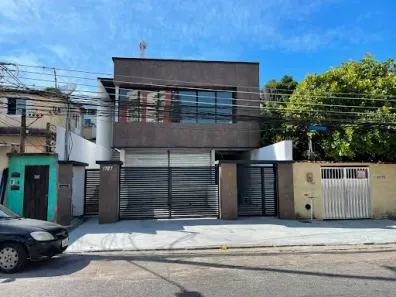 Imóvel Comercial com 4 Quartos à venda, 300m² no Pechincha, Rio de Janeiro