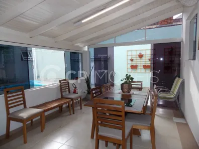 Casa com 4 Quartos à venda, 314m² no Vila Ipiranga, Porto Alegre
