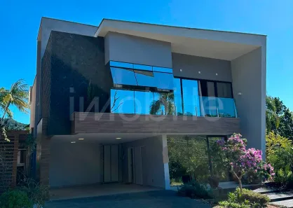 Casa com 4 Quartos à venda, 440m² no Ariribá, Balneário Camboriú