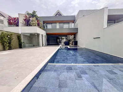 Casa com 5 Quartos à venda, 400m² no Barra da Tijuca, Rio de Janeiro