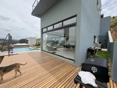 Fazenda/Sítio com 4 Quartos à venda, 220m² no ALAMEDA DAS QUARESMEIRAS, Igaratá