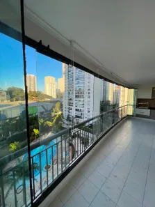 Apartamento com 3 Quartos para alugar, 171m² no Santo Amaro, São Paulo