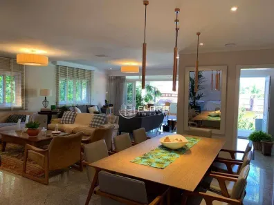 Casa de Condomínio com 6 Quartos à venda, 595m² no Camboinhas, Niterói