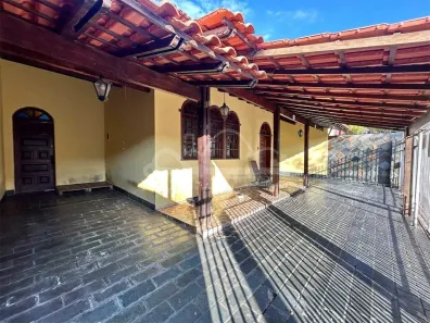 Casa com 5 Quartos à venda, 251m² no Liberdade, Belo Horizonte