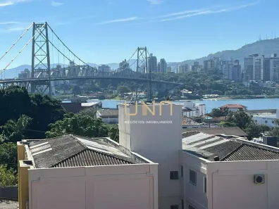 Casa com 4 Quartos à venda, 348m² no Estreito, Florianópolis