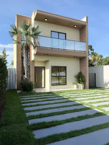 Casa de Condomínio com 4 Quartos à venda, 149m² no Guaribas, Eusébio