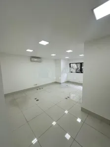 Sala Comercial para alugar, 30m² no Vila Olímpia, São Paulo