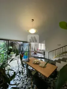 Casa com 3 Quartos à venda, 246m² no Osvaldo Rezende, Uberlândia