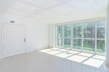 Apartamento com 3 Quartos à venda, 162m² no Centro, Balneário Camboriú