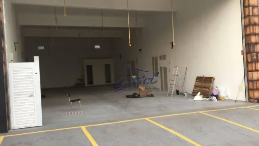 Ponto Comercial para alugar, 225m² no Parque São George, Cotia