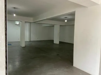 Ponto Comercial para alugar, 655m² no Parque Marajoara, Santo André