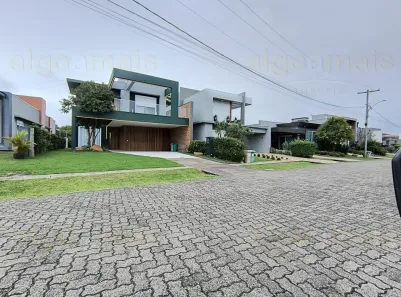 Casa de Condomínio com 4 Quartos à venda, 300m² no , Capão da Canoa