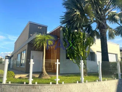 Casa com 3 Quartos à venda, 253m² no Pedra Branca, Palhoça