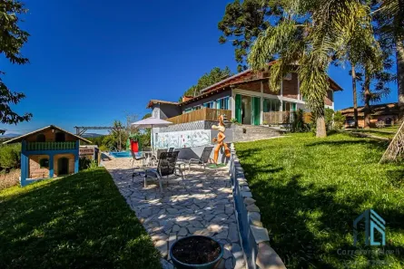 Fazenda/Sítio com 5 Quartos à venda, 650m² no Mandirituba, Mandirituba
