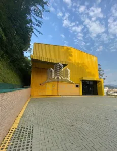 Galpão/Depósito/Armazém para alugar, 600m² no Guarani, Brusque
