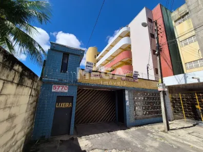 Apartamento com 2 Quartos para alugar, 65m² no Presidente Kennedy, Fortaleza