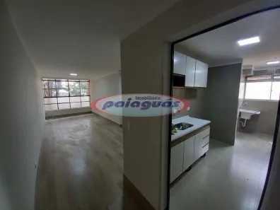 Apartamento com 3 Quartos para alugar, 87m² no Zona 7, Maringá