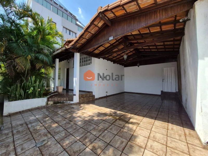 Casa com 4 quartos — Cidade Nova, Belo Horizonte