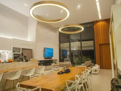 Casa de Condomínio com 4 Quartos à venda, 210m² no Torres, Torres