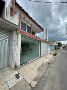 Casa com 3 Quartos à venda, 280m² no Universitário, Caruaru