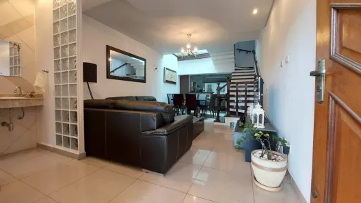 Sobrado com 2 Quartos à venda, 220m² no Vila Alpina, Santo André
