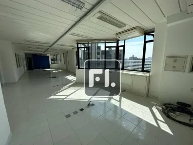 Sala Comercial para alugar, 220m² no Cidade Monções, São Paulo