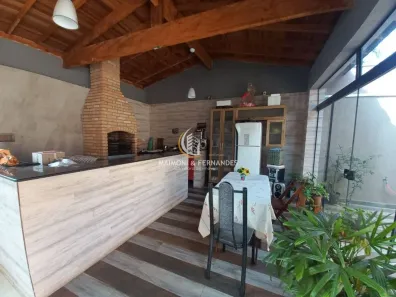 Casa com 3 Quartos à venda, 210m² no Jardim Itapuã, Rio Claro